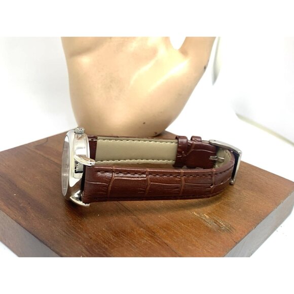 Timex Women's Watch T2N837 Indiglo Quartz White Dial Brown Leather Strap 31mm - Picture 9 of 14